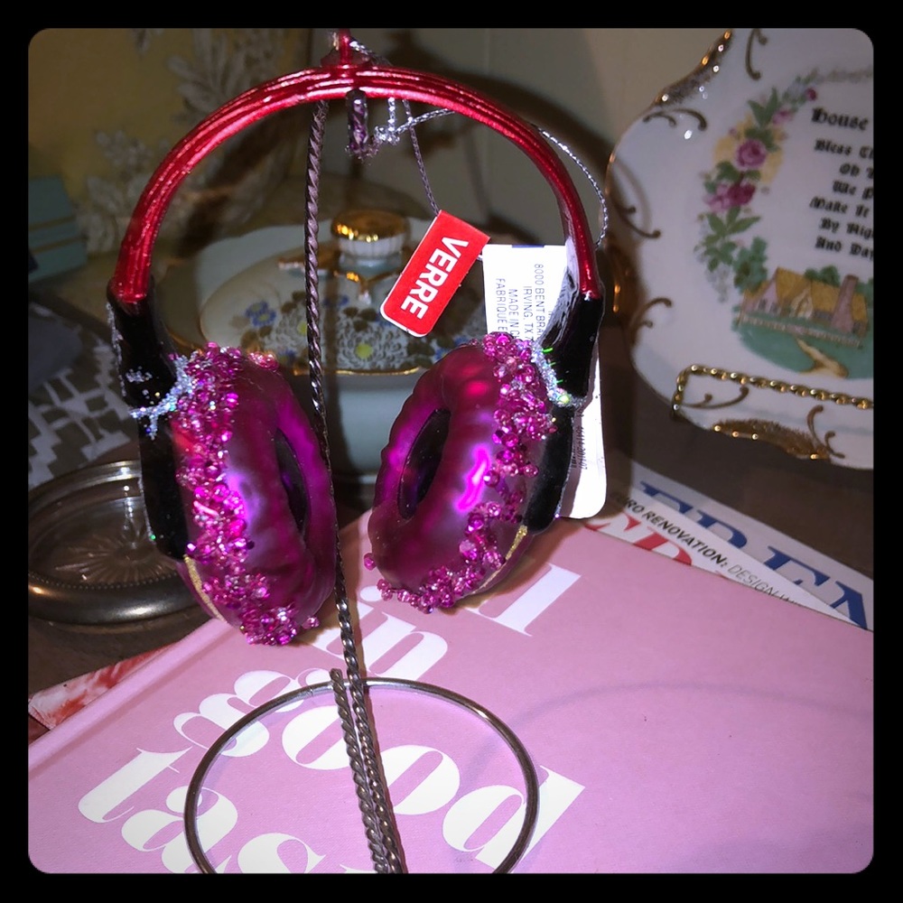 NWT Ashland glass collectible ornament